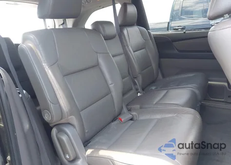 2013 Honda Odyssey Touring/Touring Elite z USA, uszkodzony, nr VIN 5FNRL5H92DB013323